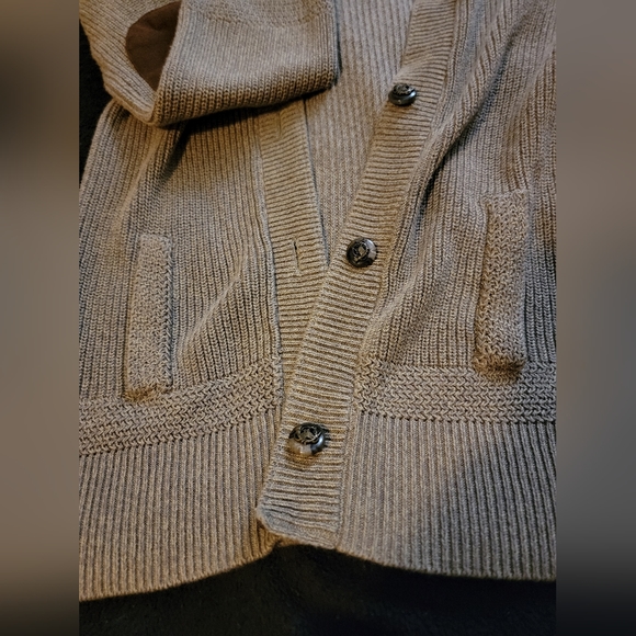 LRL Ralph Lauren Crochet Knit Cardigan with Suede Elbow Pads - Picture 6 of 8